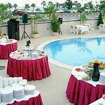 Blue Garden 4*
