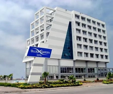 Blue Garden Hotell 4*
