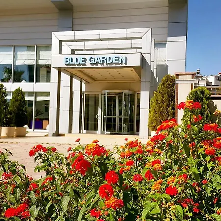 Blue Garden 4*