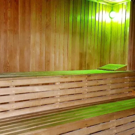 Blue Garden Hotel 4*