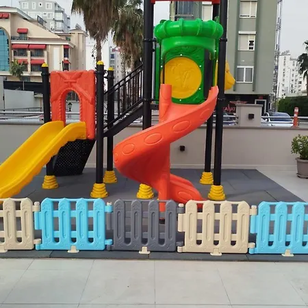Blue Garden אנטליה