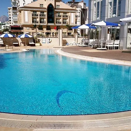Blue Garden אנטליה