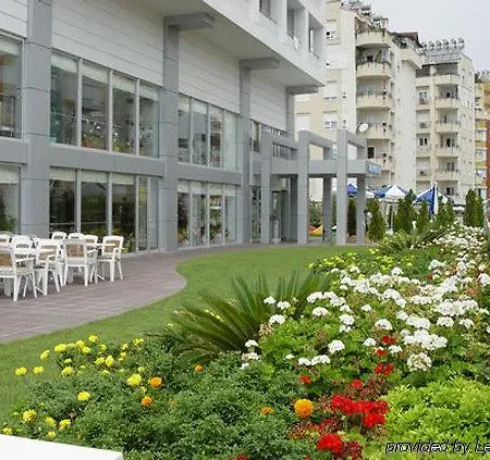 מלון Blue Garden
